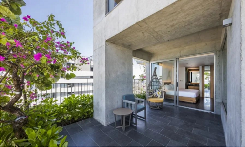 綠植租賃裝飾系統(tǒng)覆蓋的海邊酒店